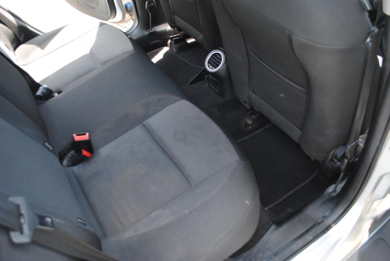 ALFA ROMEO GIULIETTA 1.4 T 120 CV OK NEOPATENTATI