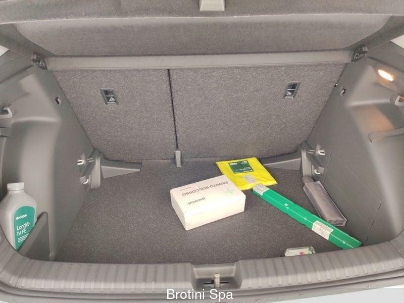 Skoda Fabia Fabia 1.0 MPI 80 CV Young Edition