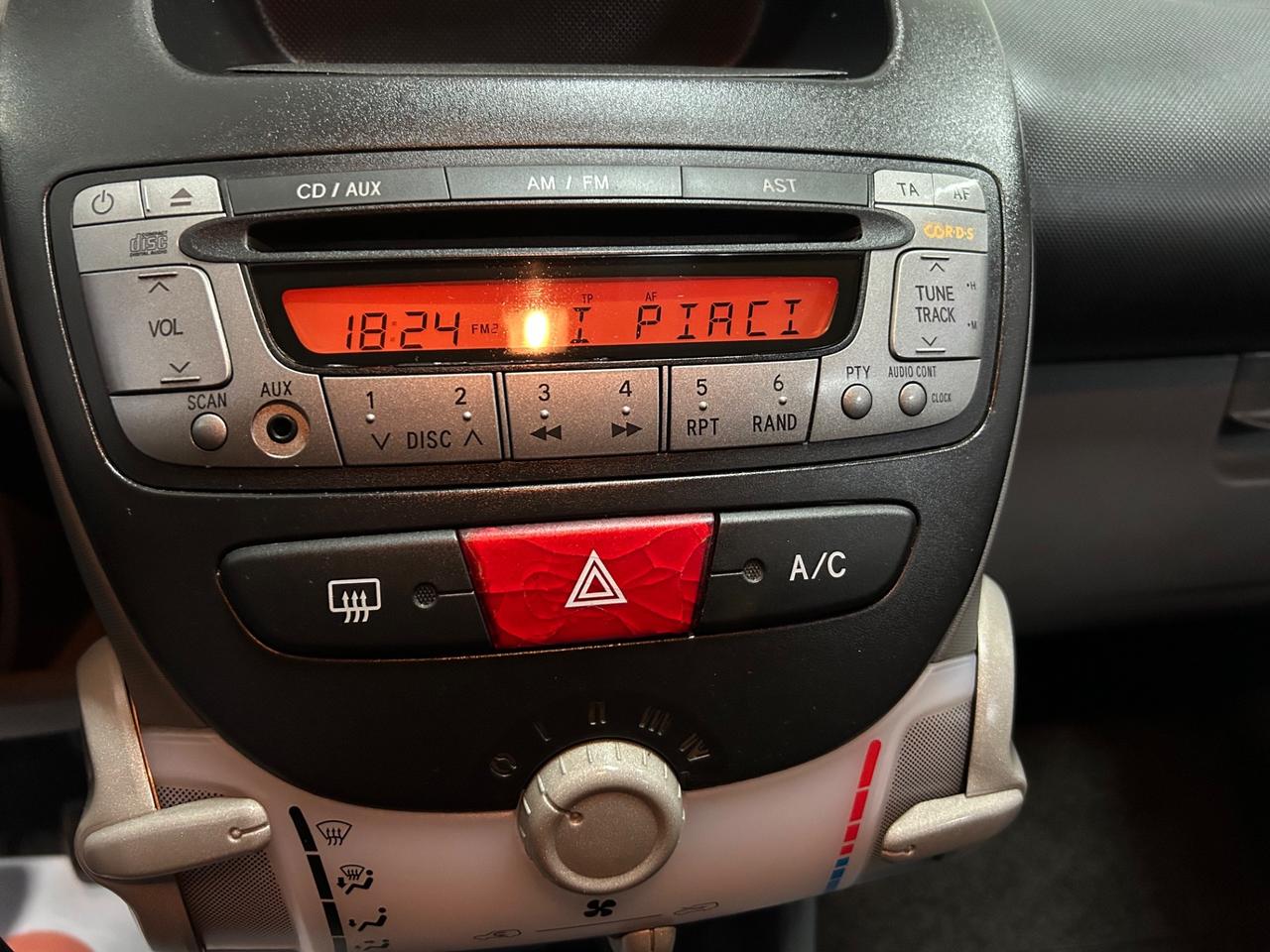 Toyota Aygo 1.0 Benz 5 porte A/C Servosterzo