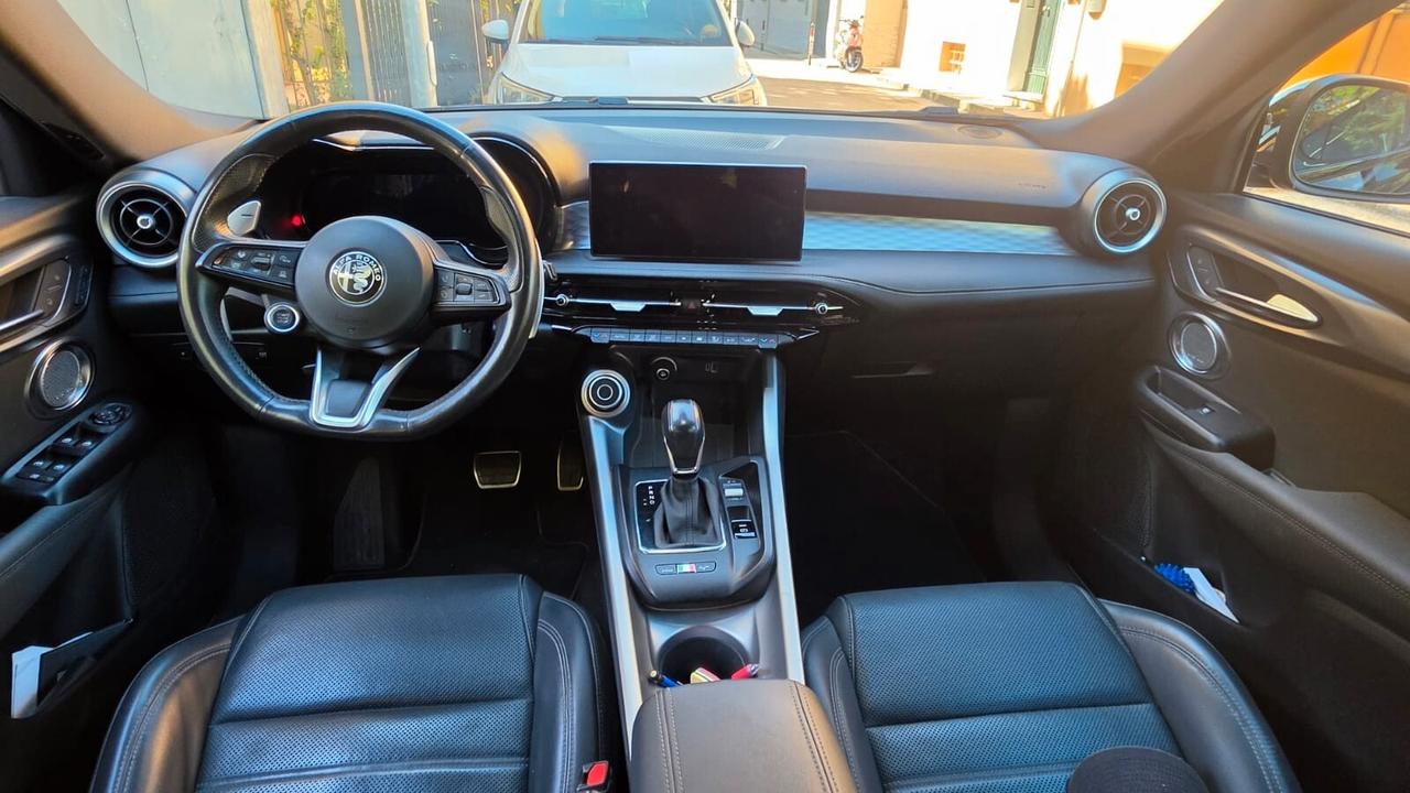 Alfa Romeo Tonale 1.3 280 CV PHEV AT6 Q4 Veloce