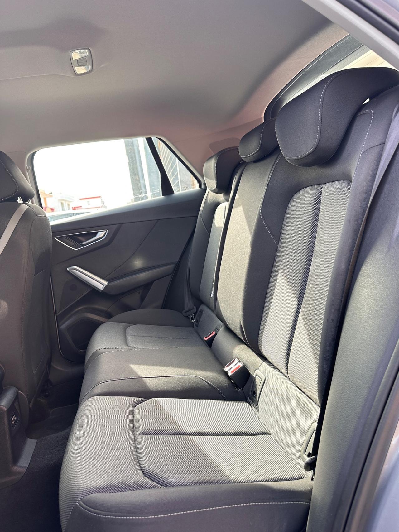 Audi Q2 1.6 TDI Sport-2018 LED/17"/NAVI