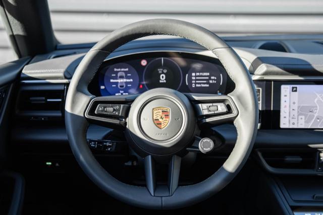 PORSCHE Macan EV 4S "CON VINCOLO FINANZIAMENTO IN SEDE"