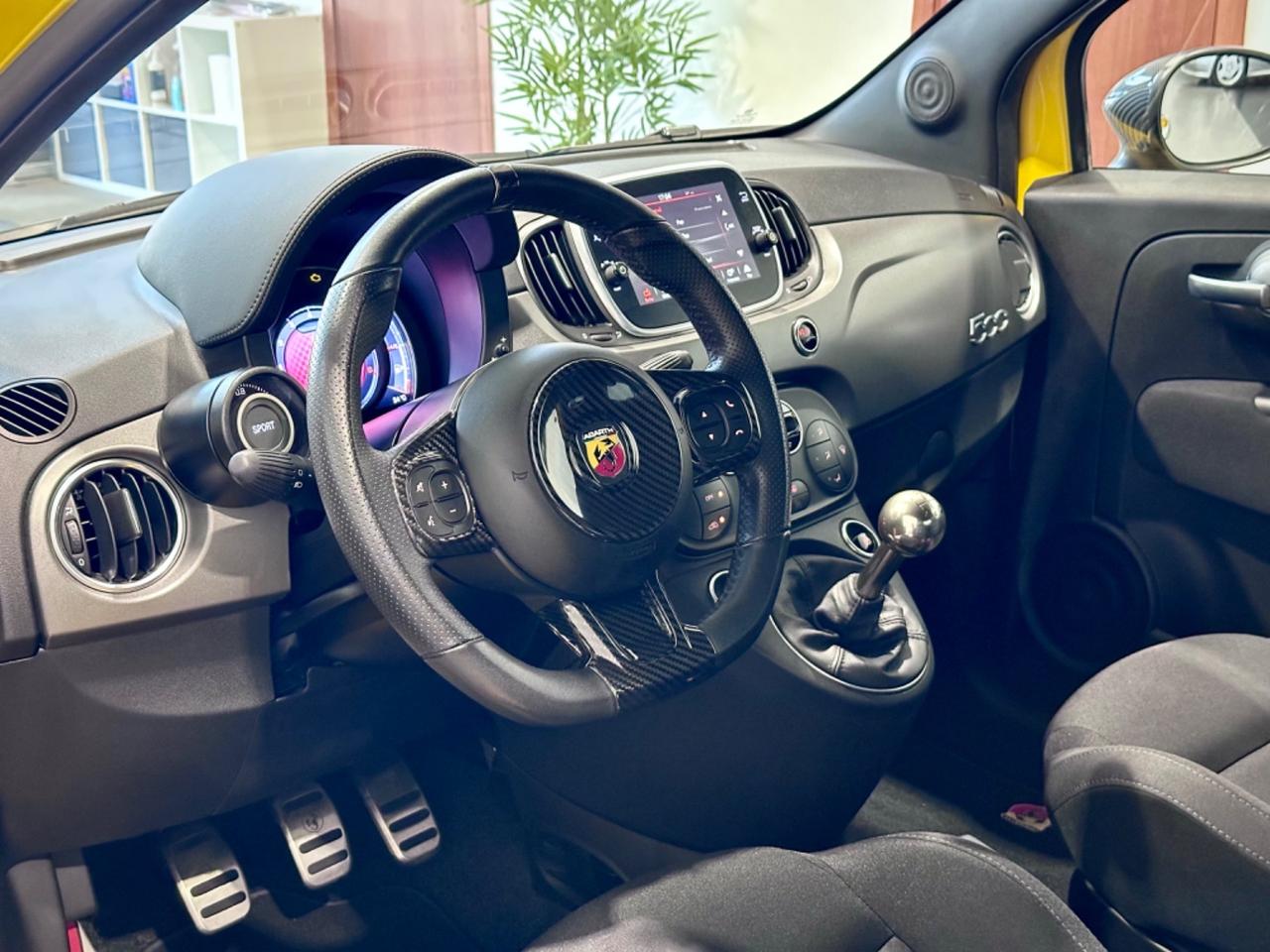 Abarth 595 1.4 Turbo T-Jet 160 CV Pista