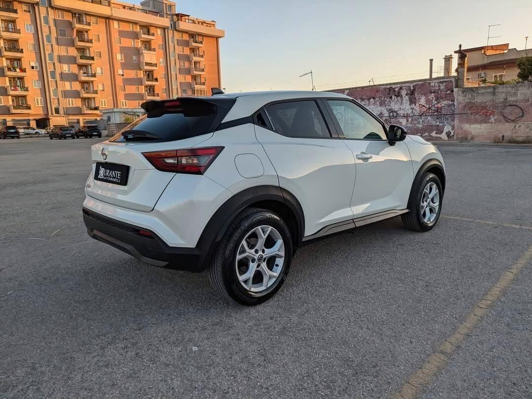 Nissan Juke 1.0 DIG-T 114 CV DCT N-Connecta