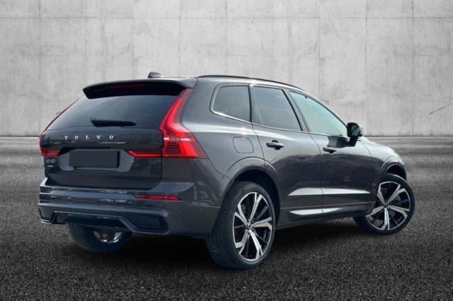 VOLVO XC60 B4 (d) Geartronic R-design