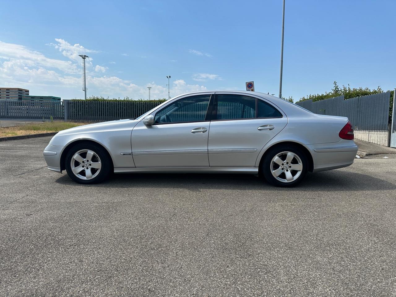 Mercedes-benz E 220 CDI (Garanzia 12 Mesi Ultra)