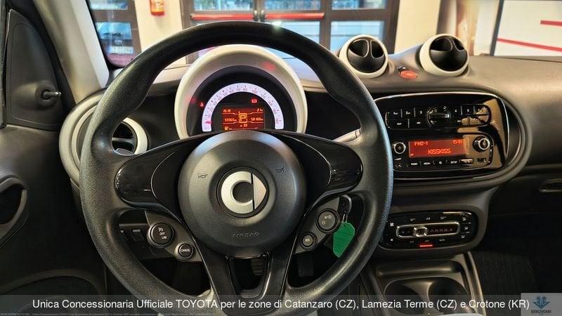 smart fortwo 70 1.0 Automatic Youngster