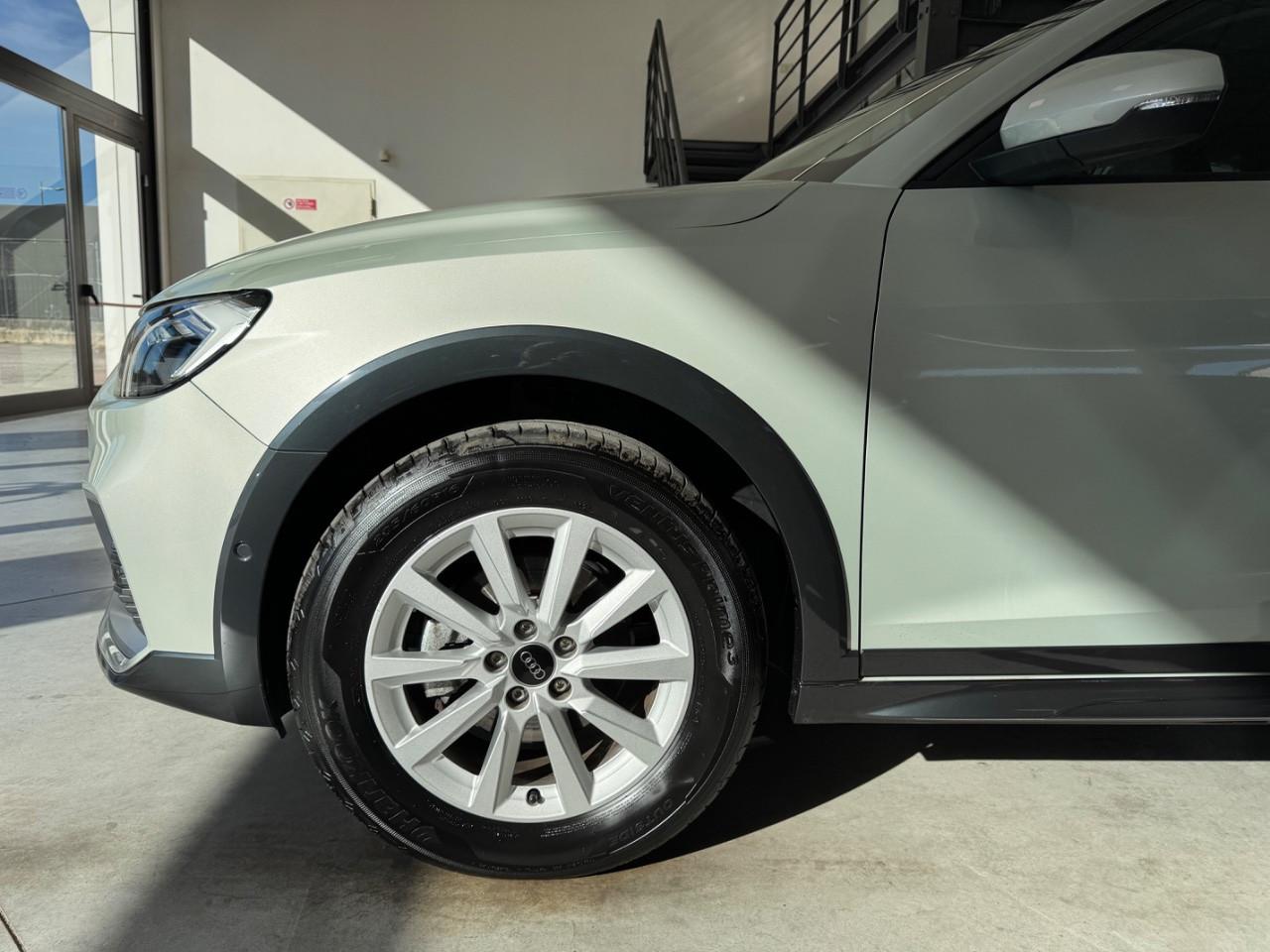 Audi A1 Allstreet 30 TFSI 116cv Full LED