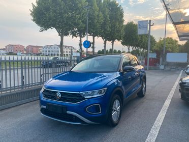 Volkswagen T-Roc 1.5 TSI ACT DSG Life - KM 44.000