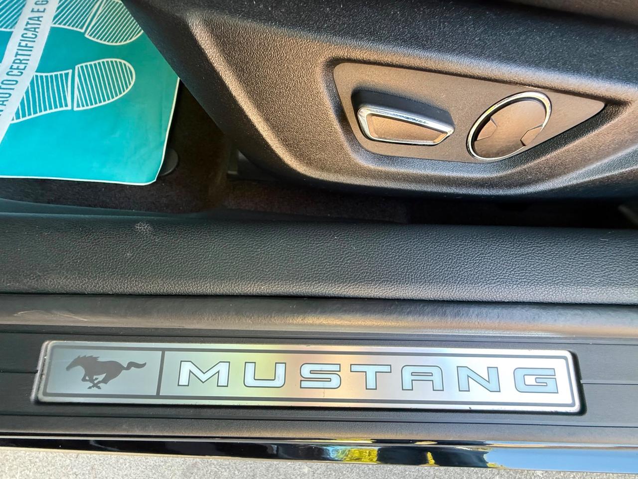Ford Mustang km.42.000! AUTOM. 6M 317 HP
