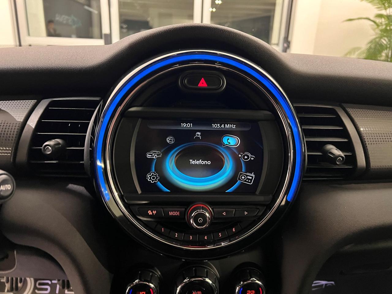 MINI Mini IV F55-F56 2014 1.2 One 102 CV Boost 3p