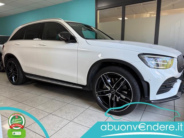MERCEDES-BENZ GLC 300 4Matic EQ-Boost AMG Premium Plus CARBON LOOK