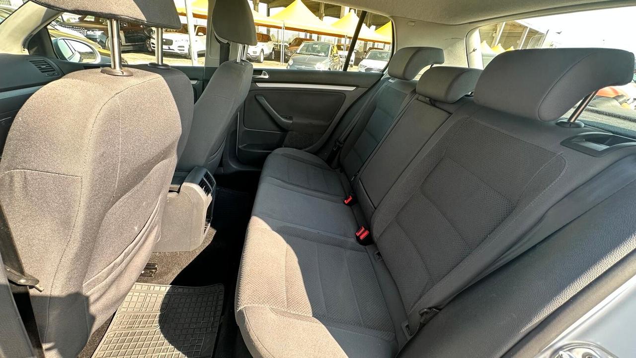 Volkswagen Golf 1.6 GPL scadenza revisione 2028