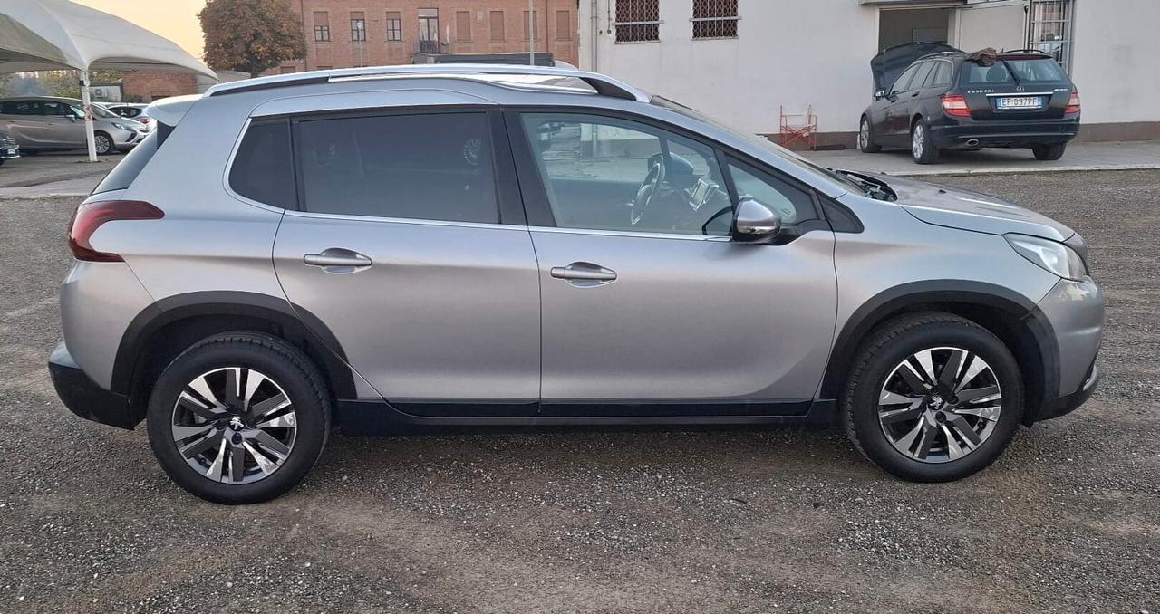 Peugeot 2008 PureTech 82 Allure