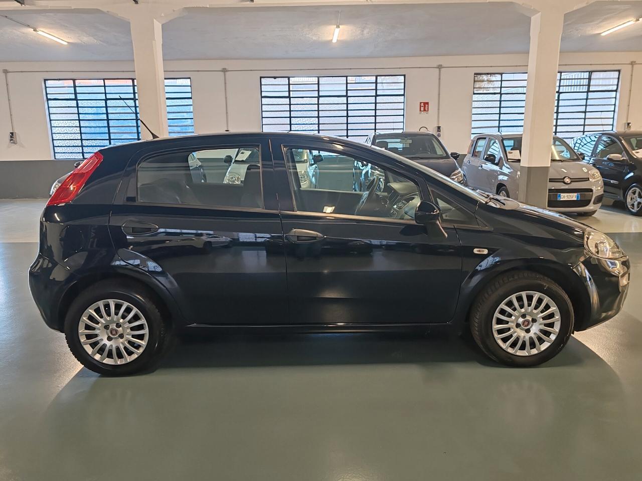 Fiat Punto 1.4 8V 5 porte Easypower Street