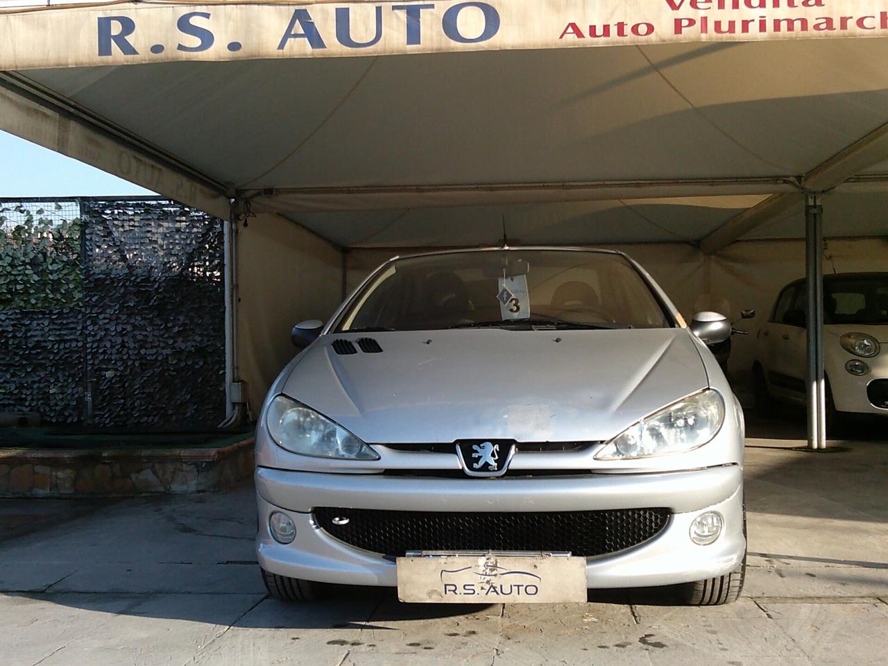 Peugeot 206 1.6 16V CC SOLO KM112000 FULL