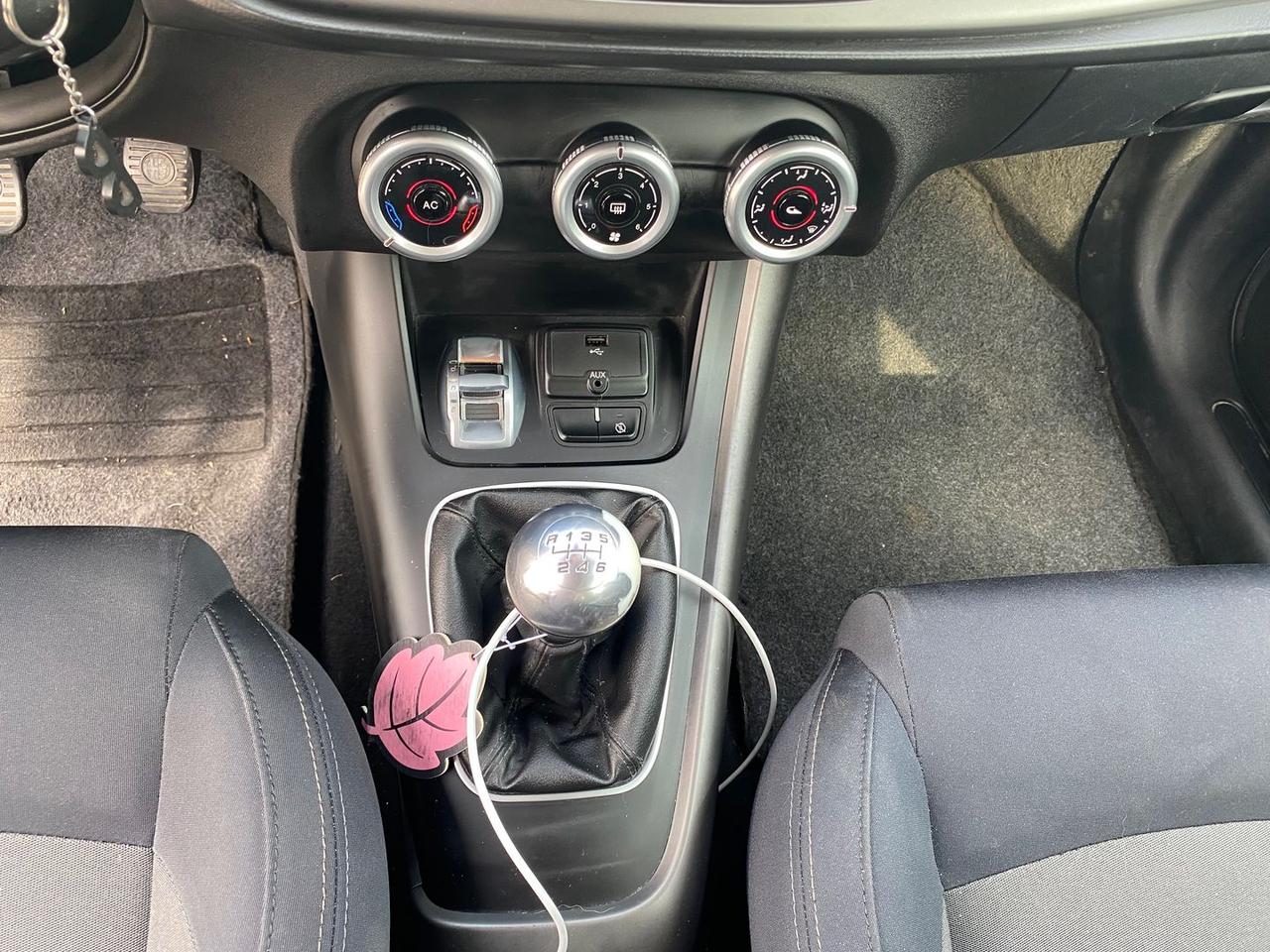 Alfa Romeo Giulietta Distinctive 1.6 JTDM 16V