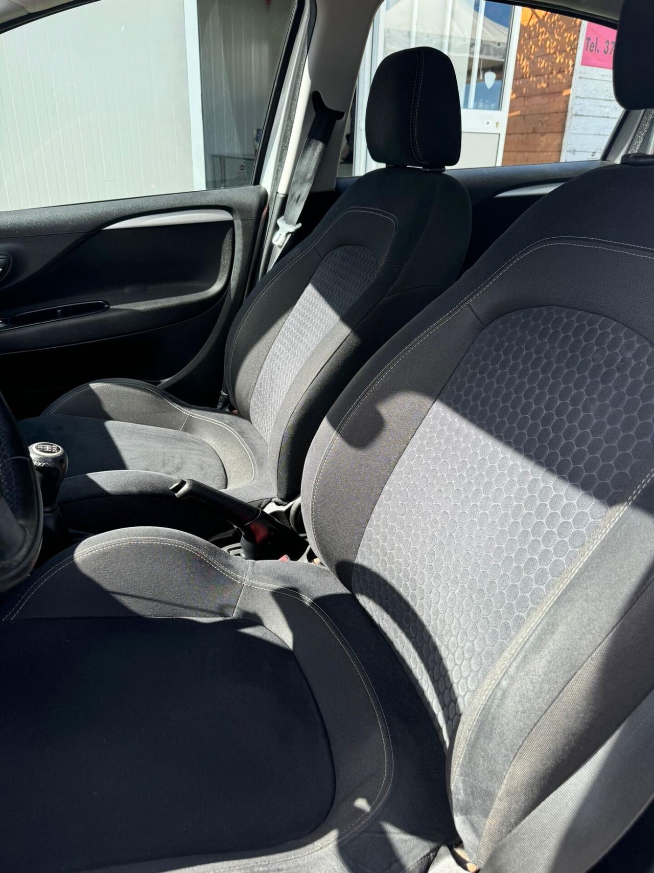 Fiat Punto 1.3 MJT2 95CV E6B Lounge garanzia 12/24
