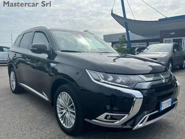 MITSUBISHI Outlander Outlander phev 2.4 Instyle 4wd - FZ219SY