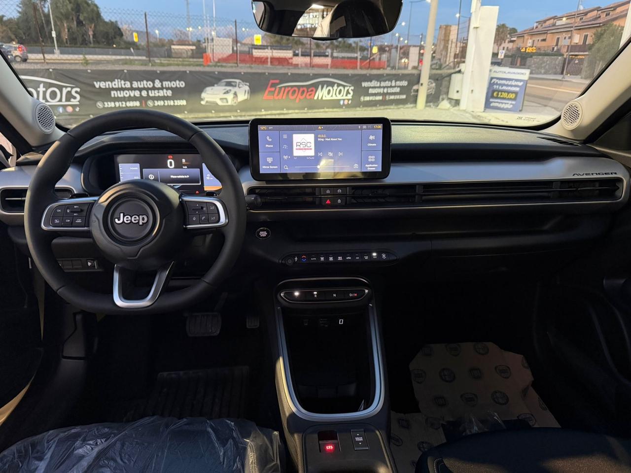 Jeep Avenger 1.2 Turbo 110 CV MHEV Altitude