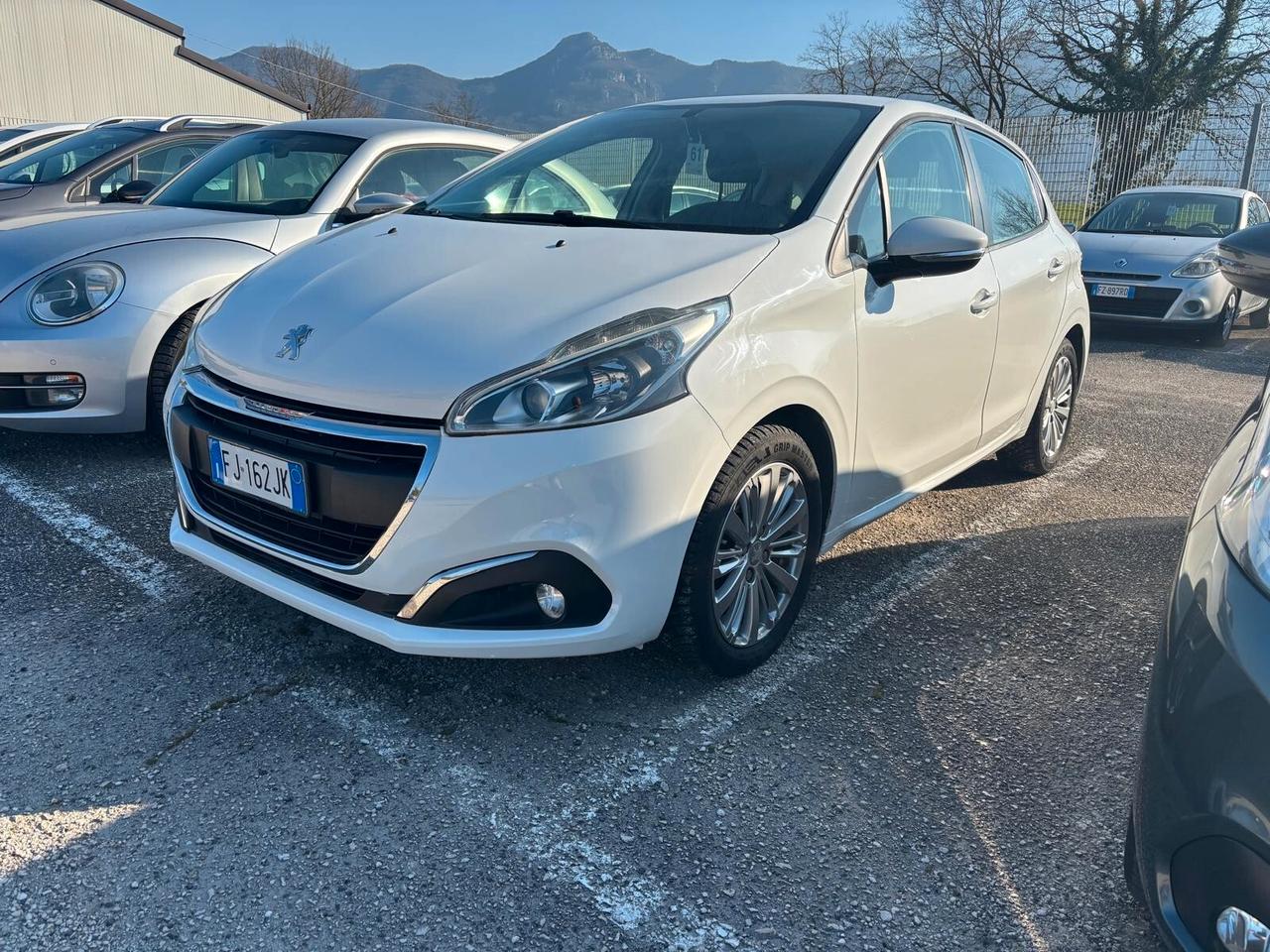 Peugeot 208 ALLURE 1.2 GPL 5 porte - 2017