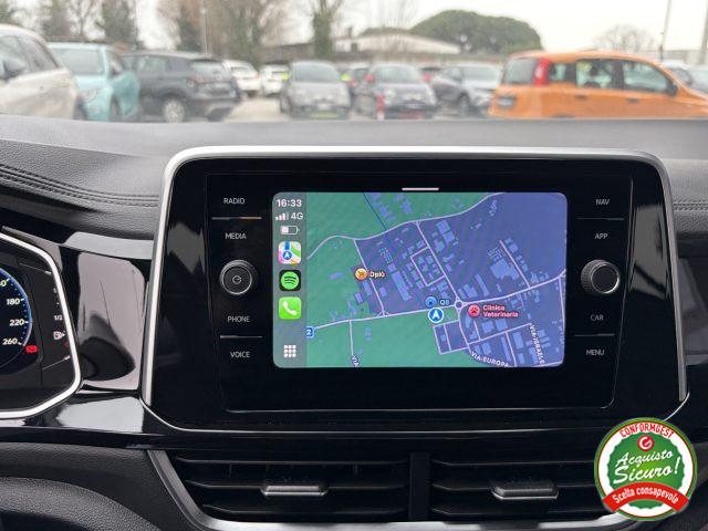 VOLKSWAGEN T-Roc 1.0 TSI R-Line ANCHE NEOPATENTATI