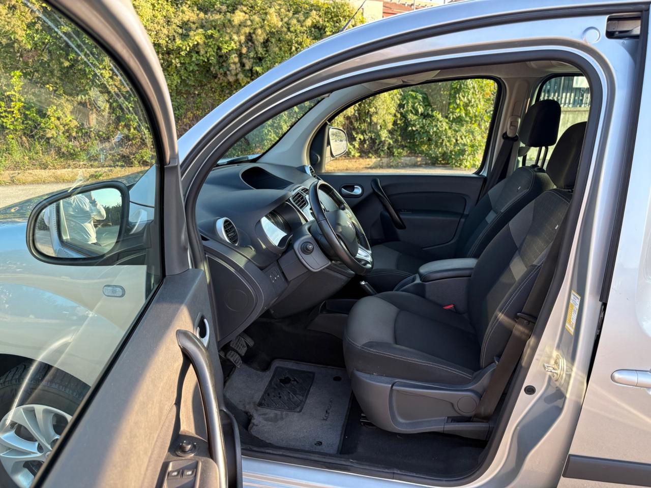 Renault Kangoo Blue dCi 115CV Limited2