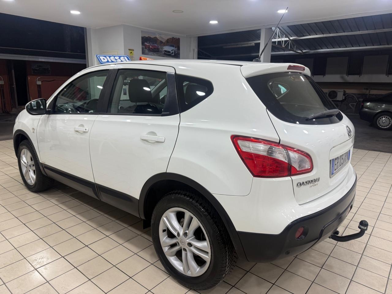 Nissan Qashqai 1.5 dci traino e carrello omologato