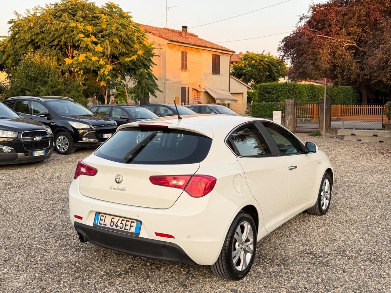 Alfa Romeo Giulietta 1.6 JTDm-2 105 CV Exclusive