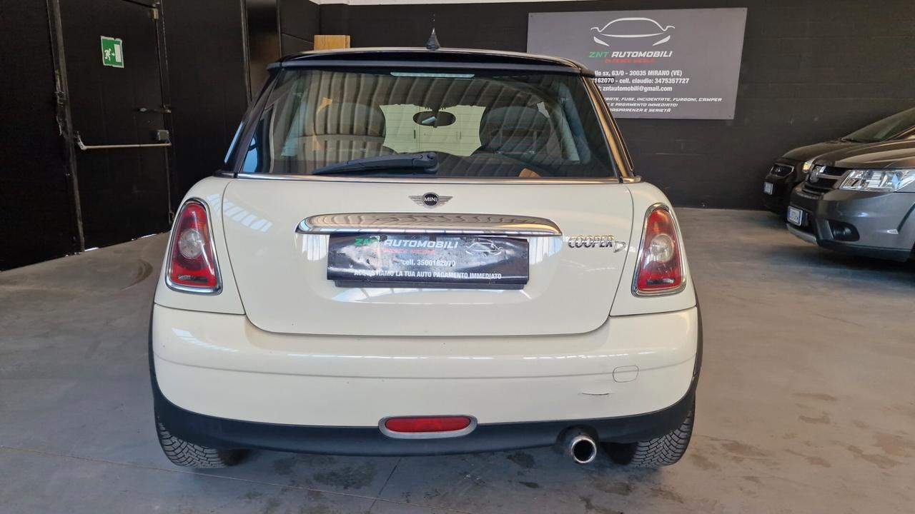 Mini 1.6 16V Cooper D