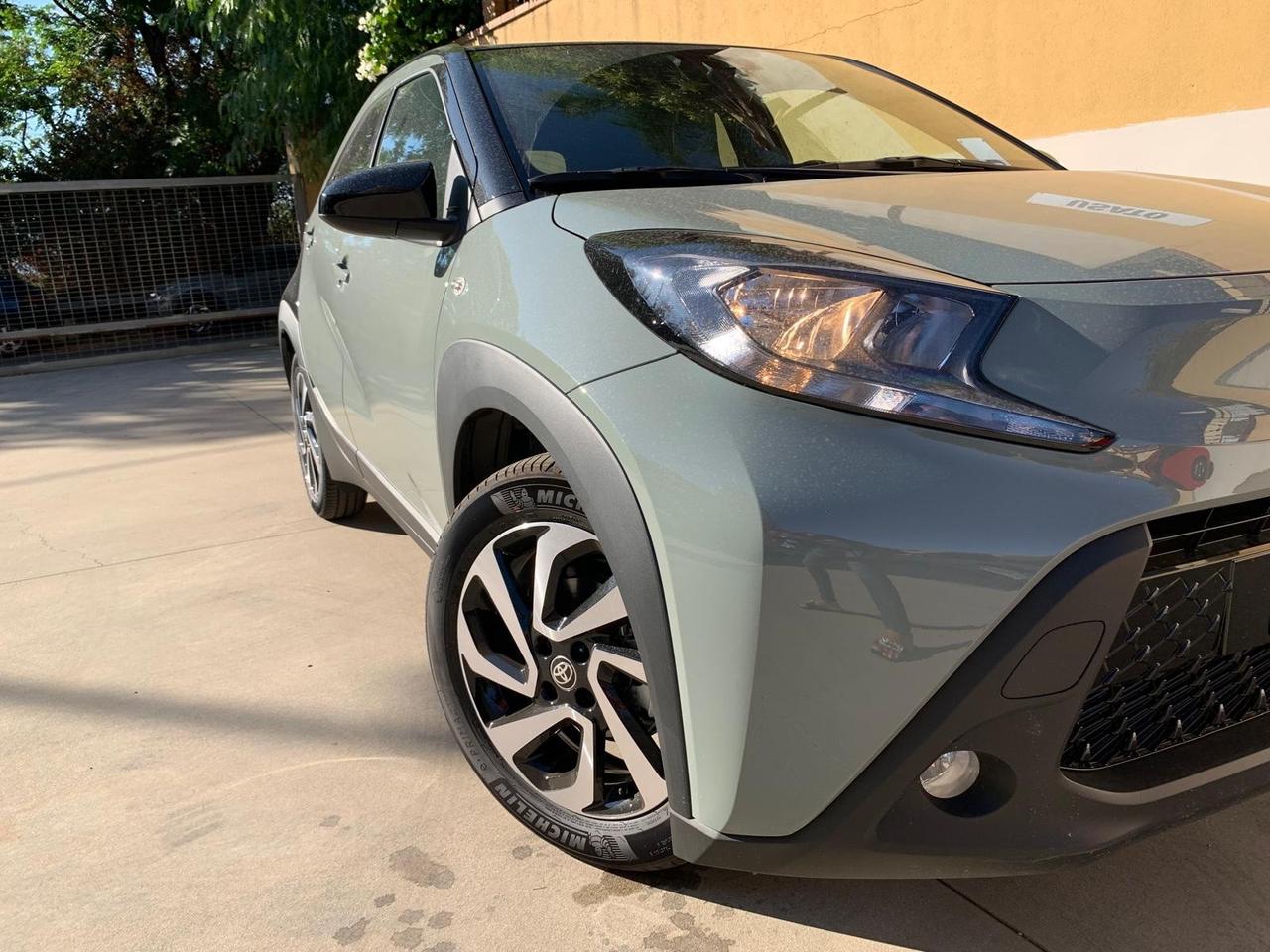 Toyota Aygo X 1.0 VVT-i 72 CV 5 porte Trend