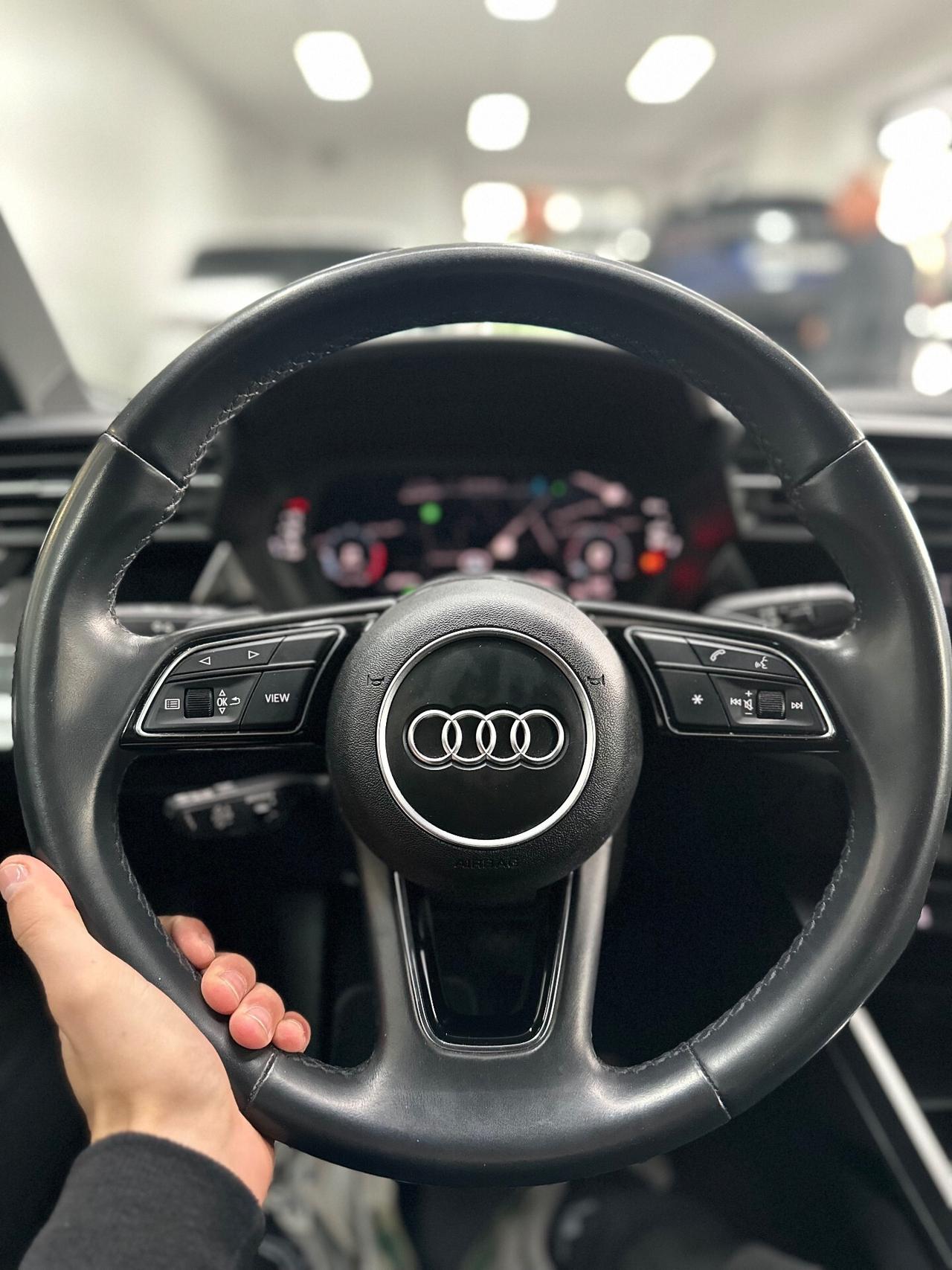 Audi A3 S TRONIC SPB 30