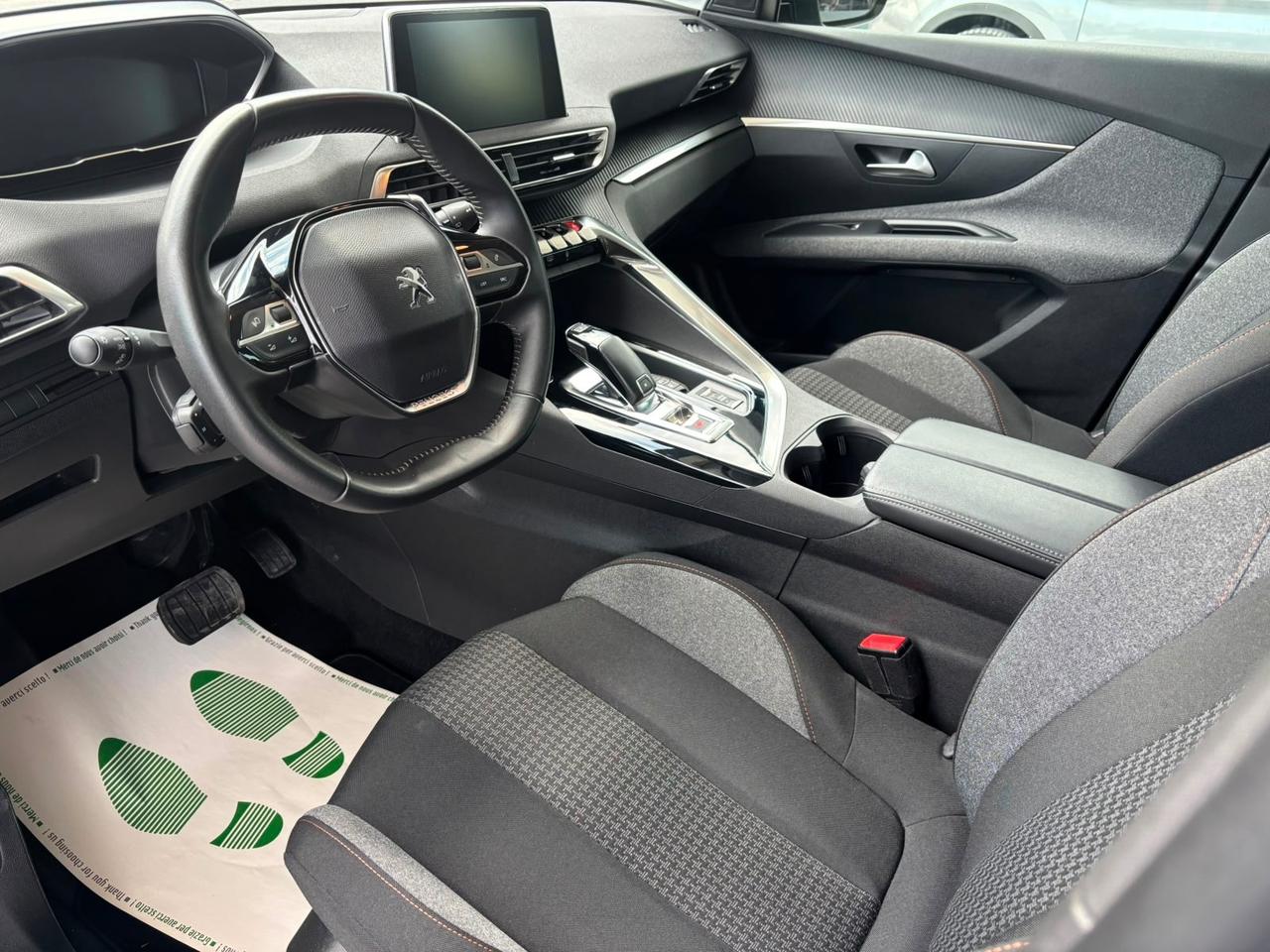 Peugeot 3008 BlueHDi 130 S&S Active Pack