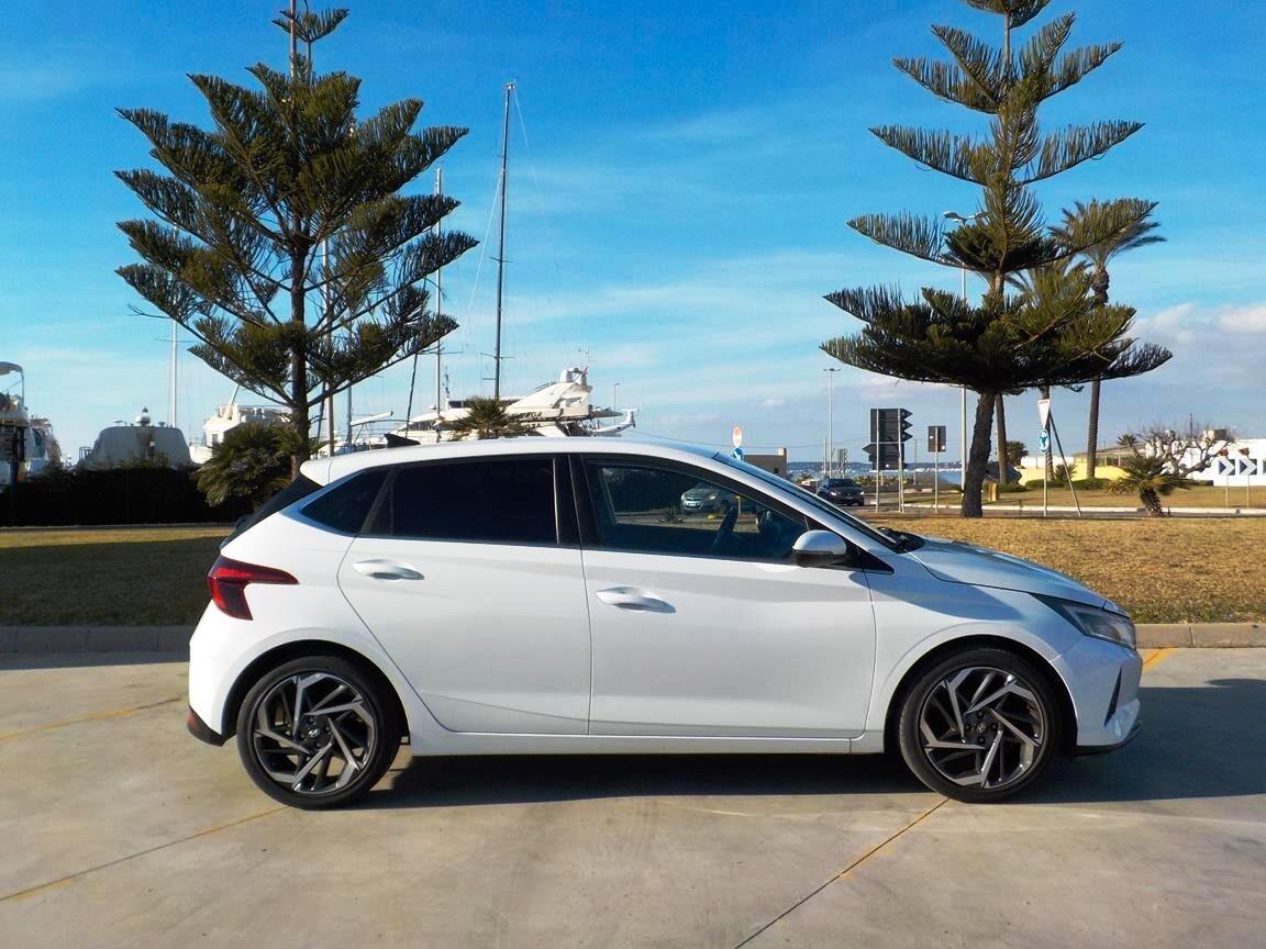 Hyundai i20 1.2 MPI Bose