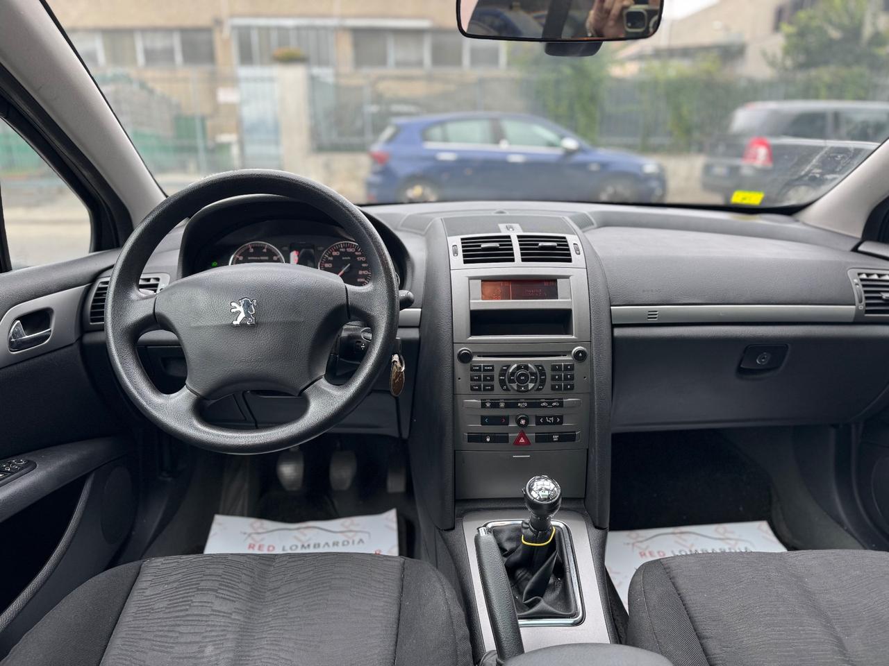 Peugeot 407 1.8 Confort
