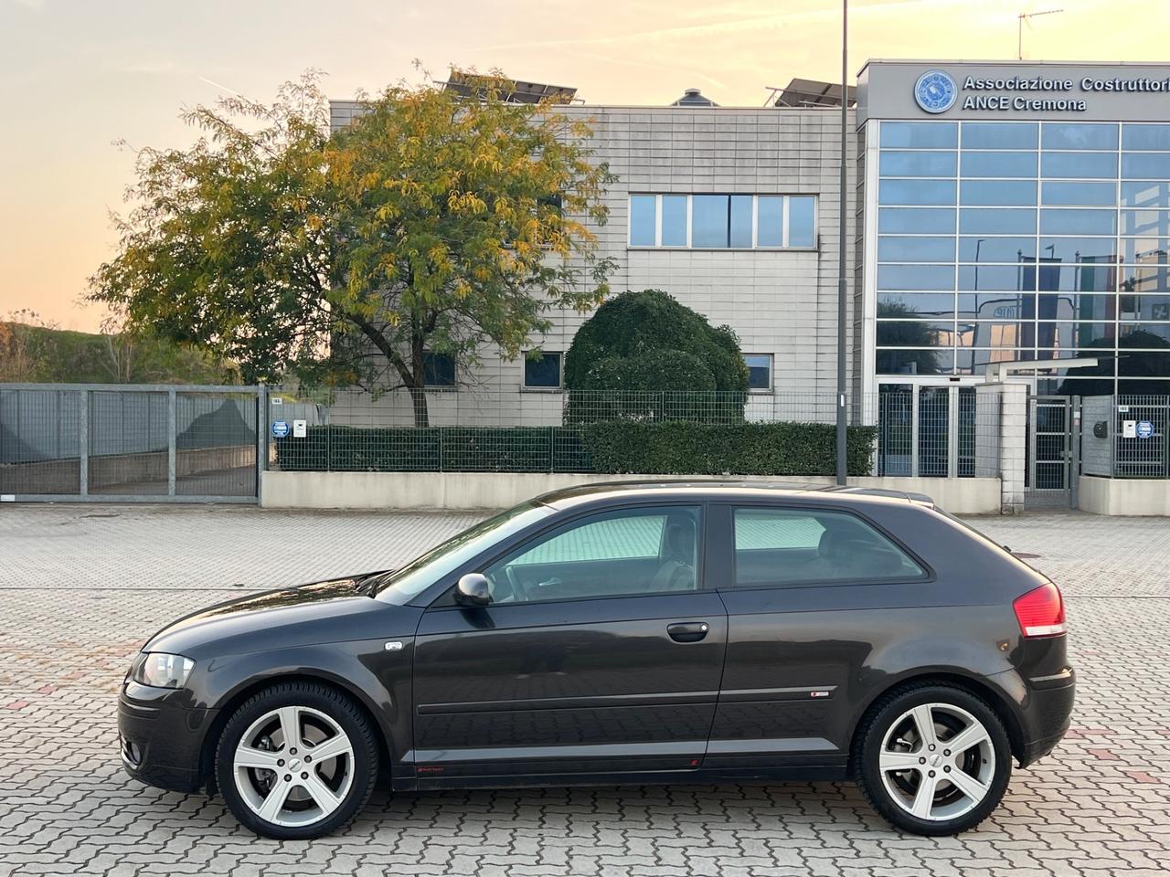 Audi A3 2.0 16V TFSI DSG Ambition