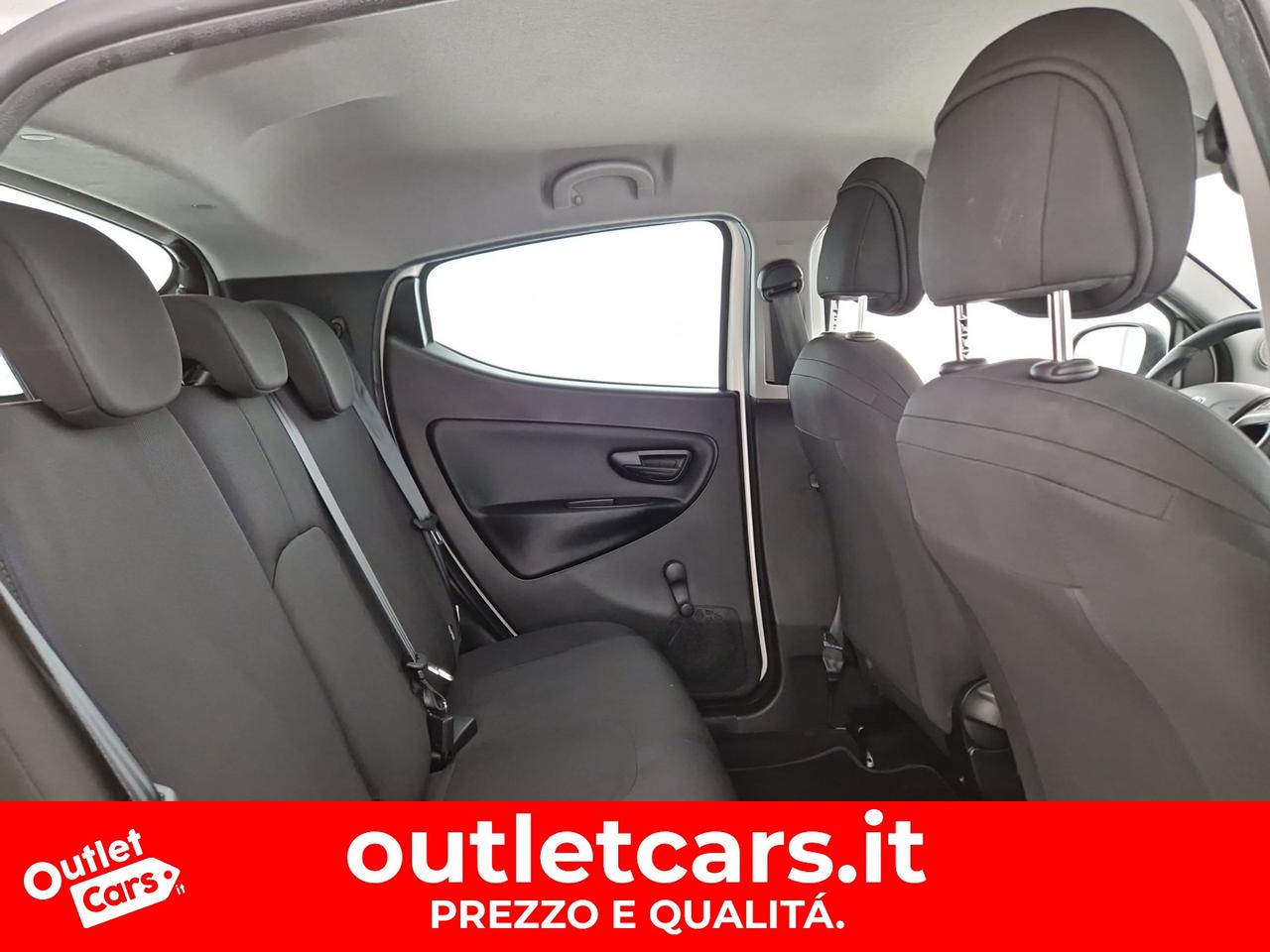 Lancia Ypsilon 1.2 gold ecochic gpl 69cv my19