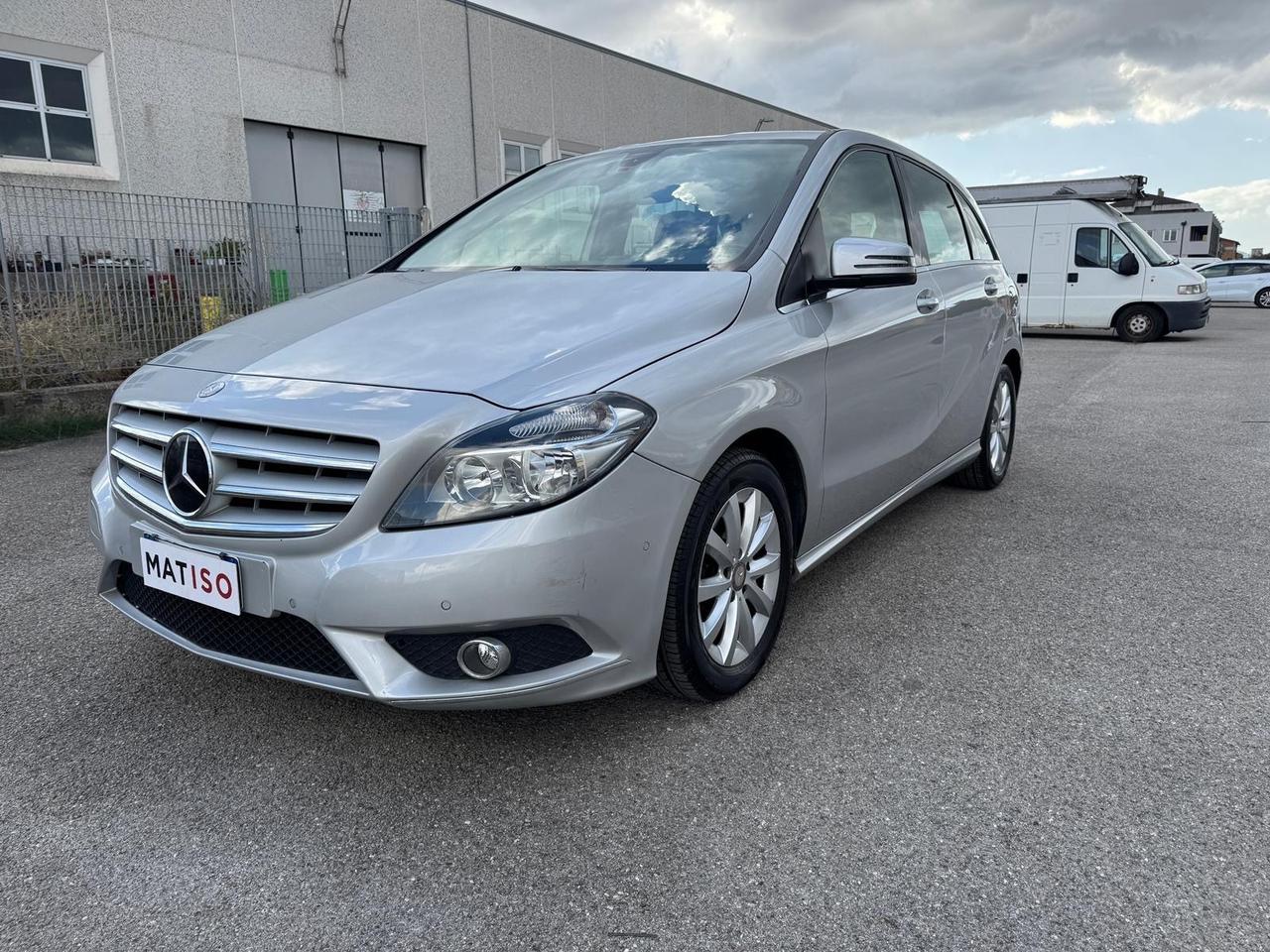 Mercedes-benz B 180 d Premium