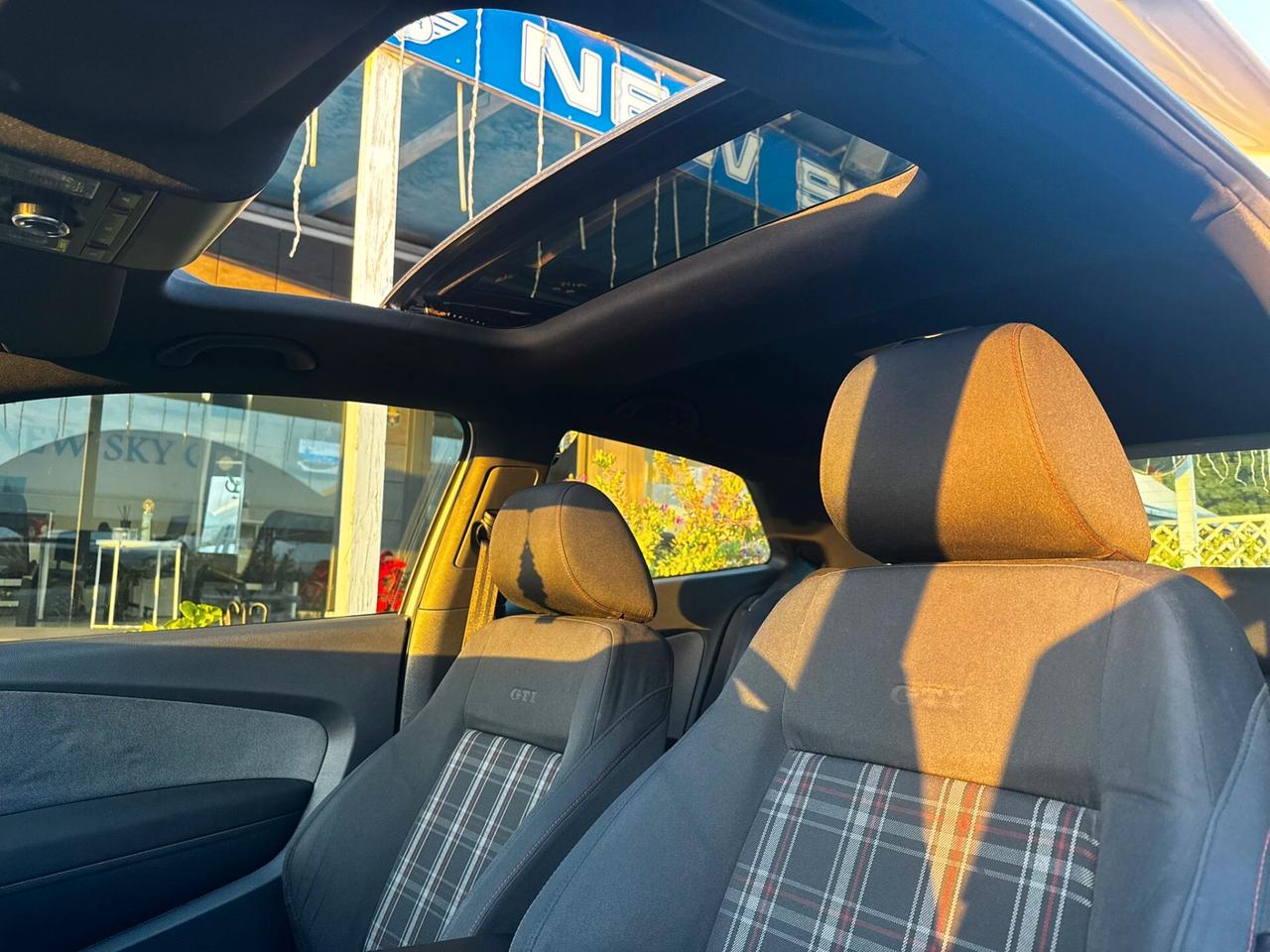 Volkswagen Polo 1.4 TSI DSG 3 porte GTI