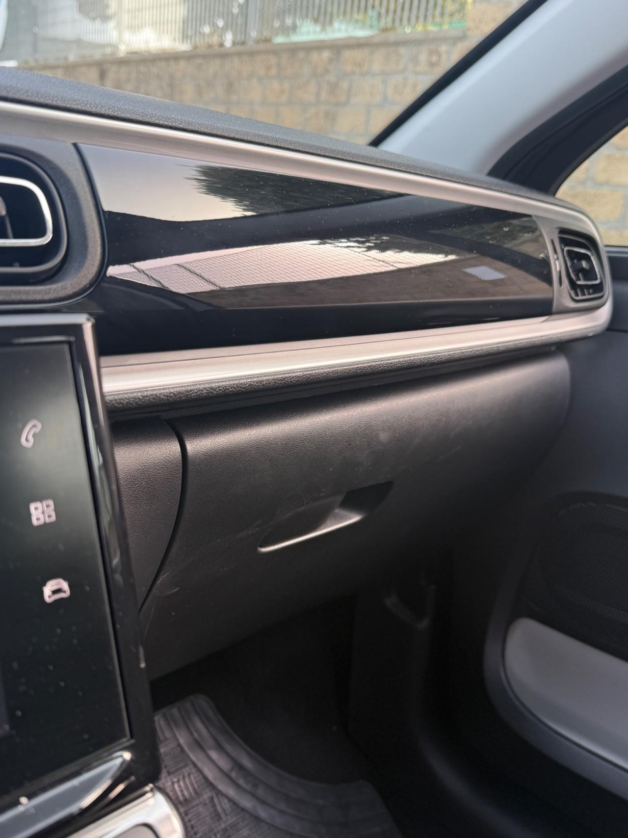 Citroen C3 PureTech 110 S&S Shine