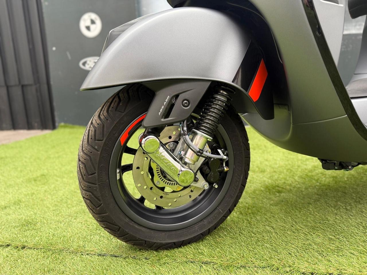 Vespa GTS 310 super sport