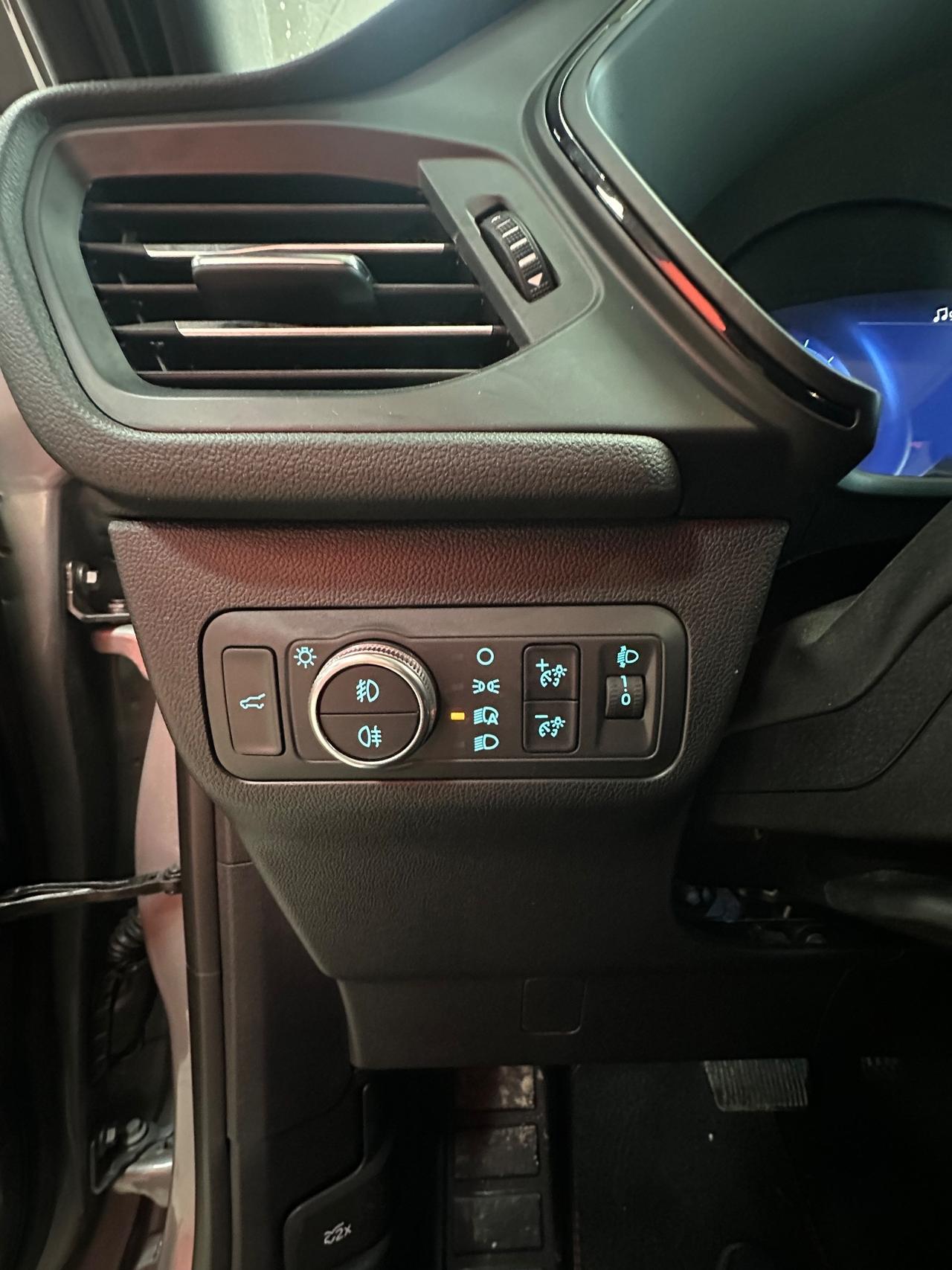 Ford Kuga 2.5 Full Hybrid 190 CV CVT 2WD ST-Line