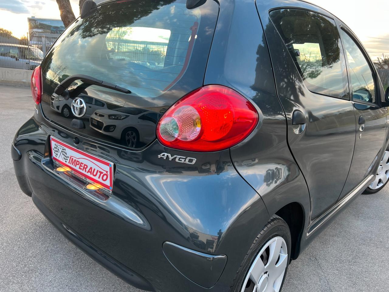 Toyota Aygo 1.0 Now TAGLIANDATA CON GARANZIA