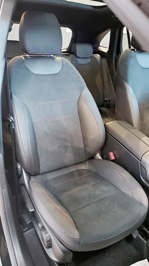 Mercedes-benz GLA 200d Automatic AMG Line Premium Plus