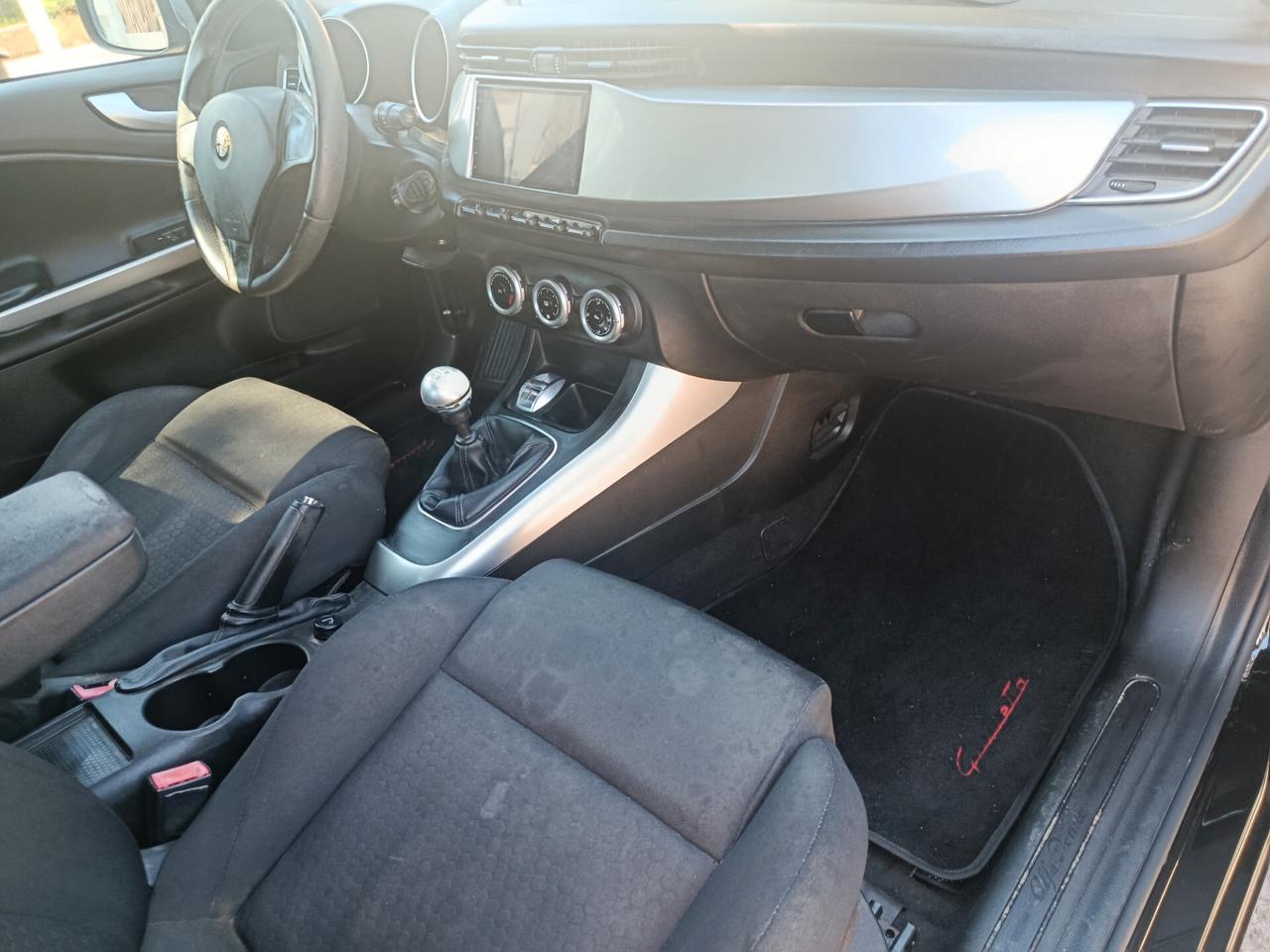 Alfa Romeo Giulietta 1.6 JTDm-2 105 CV Exclusive