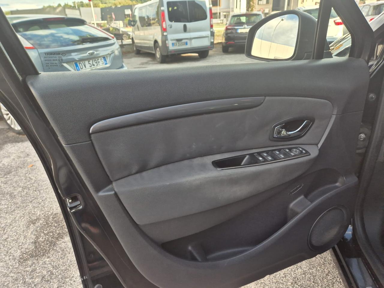 Renault Scénic XMod dCi S&S Limited E6B--OK Neopat.!!!