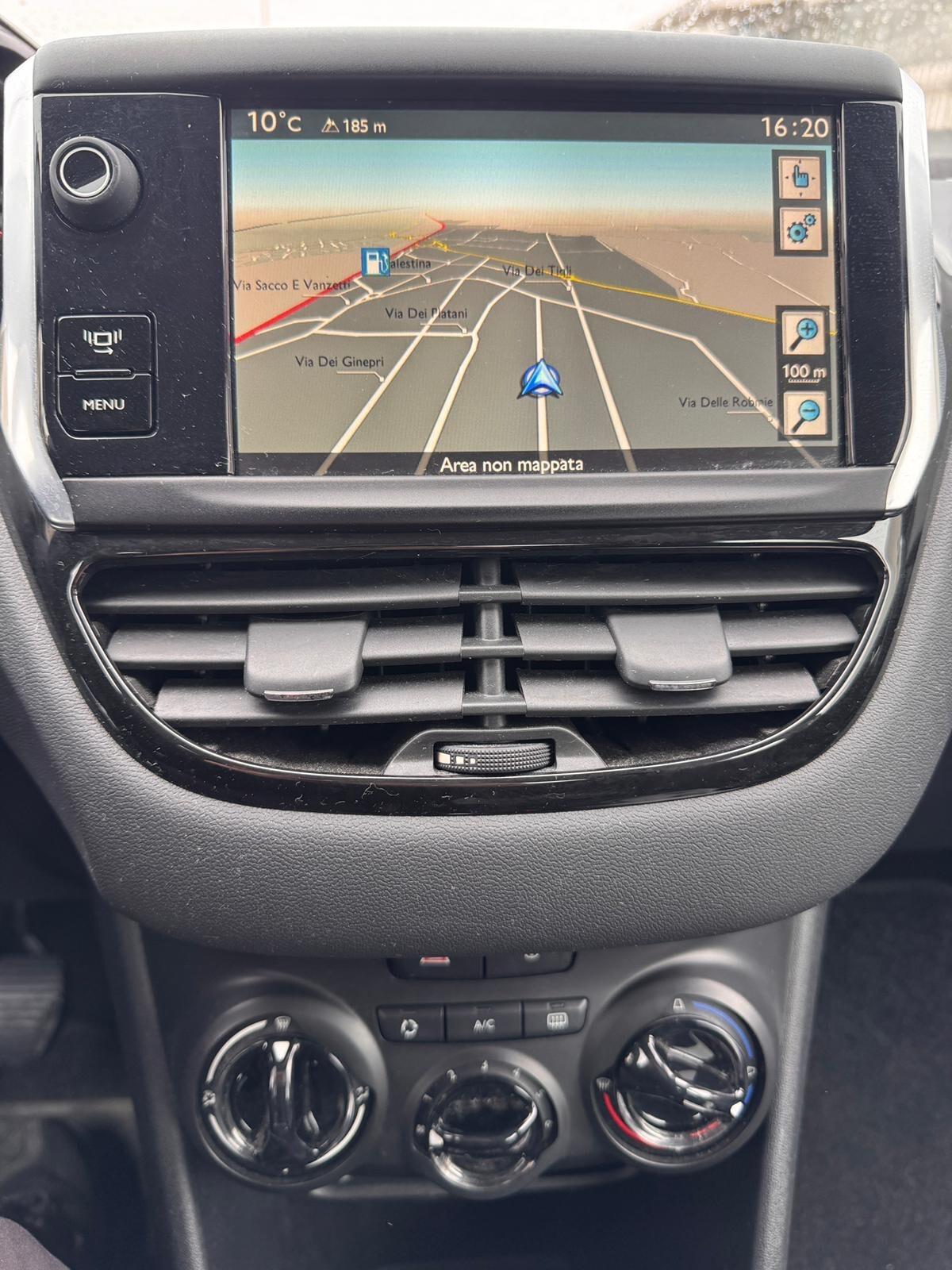 PACCHETTO : PEUGEOT 208 + FIAT 500 ( leggere )