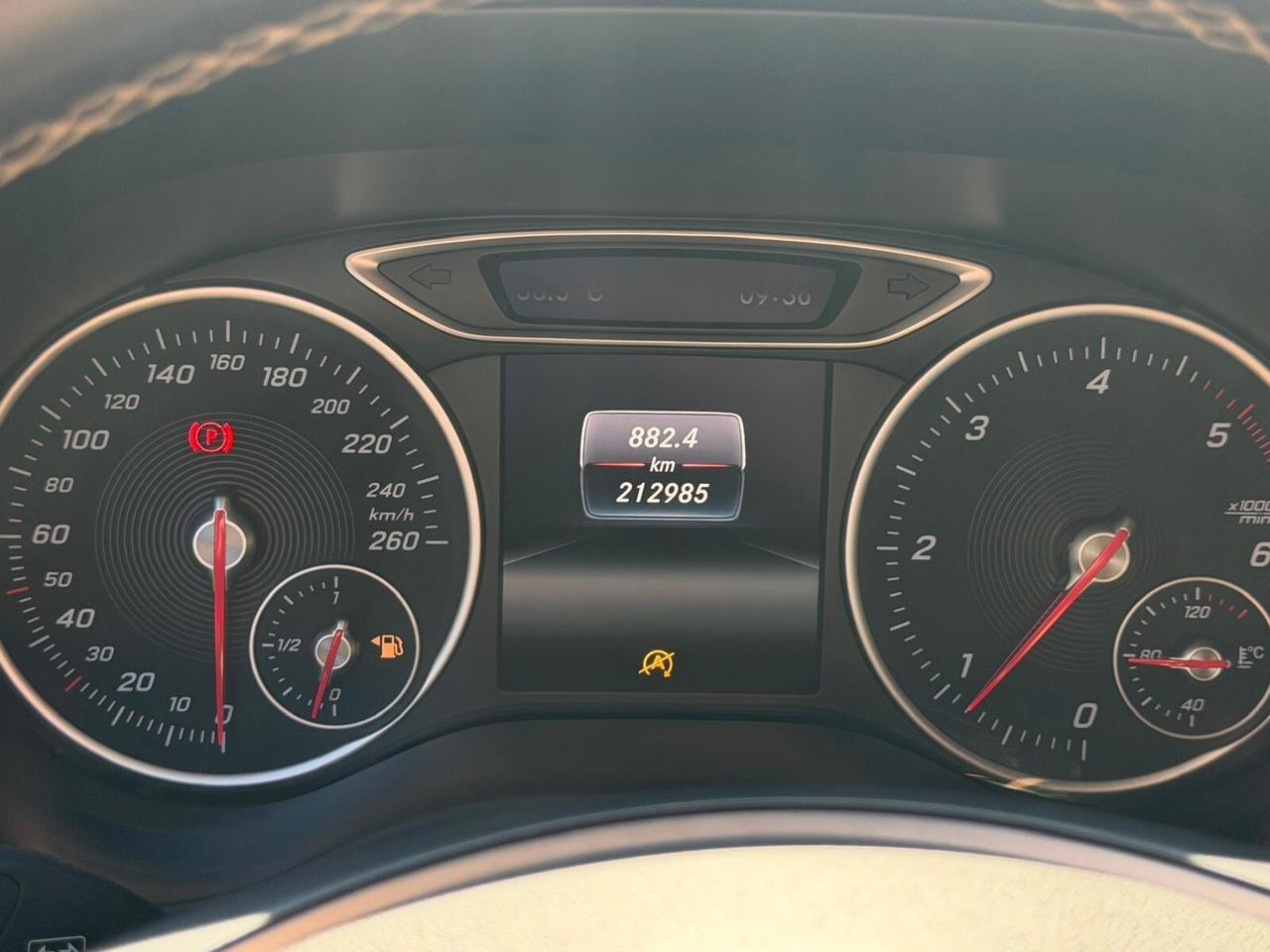 Mercedes-benz B 180 d Sport FULL OPTIONAL