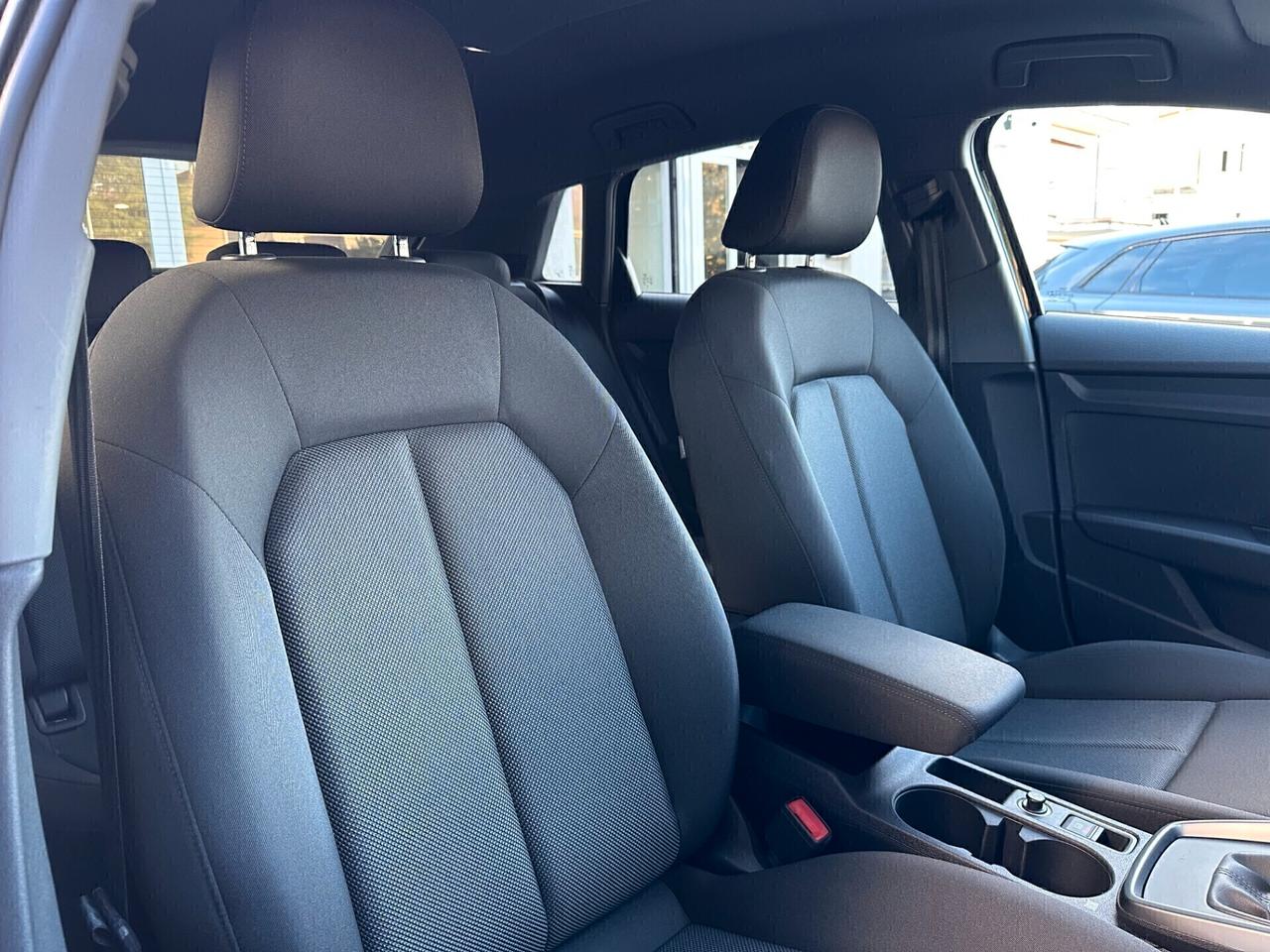 Audi A3 SPORTBACK 30 TDI (2.0 116 cv) NAVI / VIRTUAL / LED MATRIX