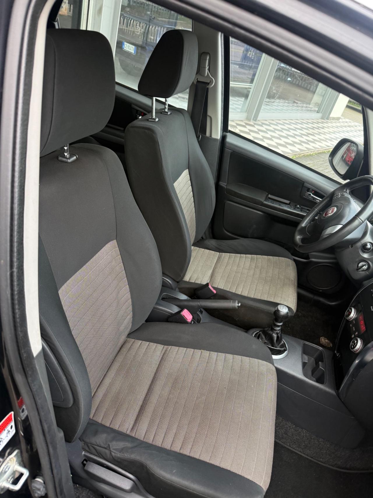 Fiat Sedici 2.0 MJT 16V DPF 4x4 Experience